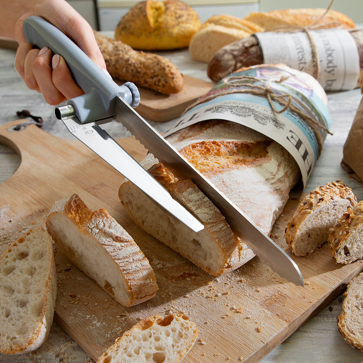 Bread Knife with Adjustable Cutting Guide Kutway InnovaGoods InnovaGoods